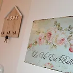 La Casina Di *